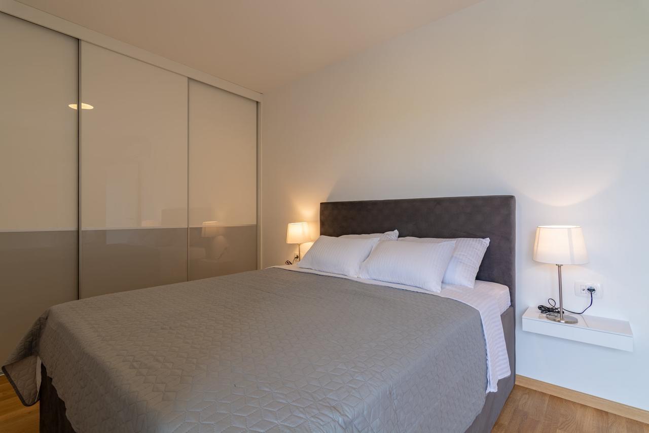 Luxury Seaside Apartments Budva Exterior photo